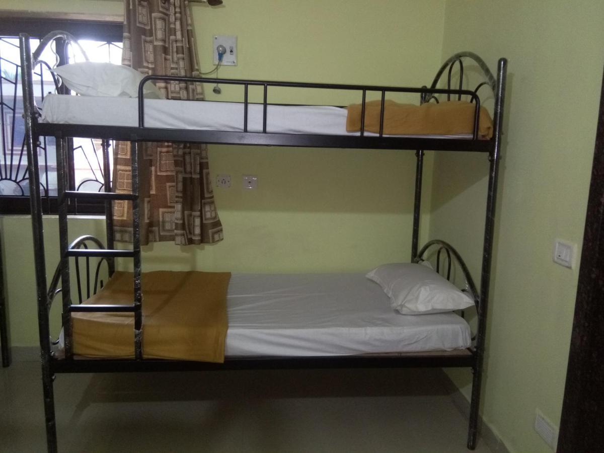 Bella Pensao Bed & Breakfast Parra ภายนอก รูปภาพ